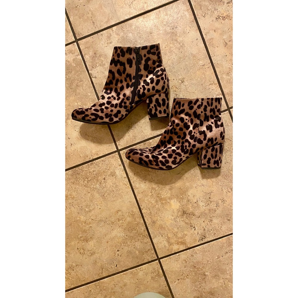 A New Day Leopard Print Ankle Boots Block Heel Side Zip Brown Tan 7.5